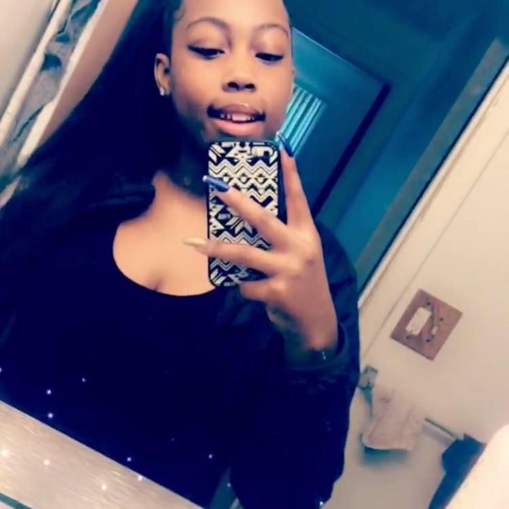 Meet your Posher, Brianna